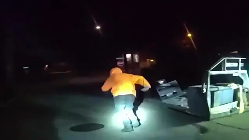 Only in Florida: Man Uses Forklift for the World’s Worst ATM ‘Withdrawal’