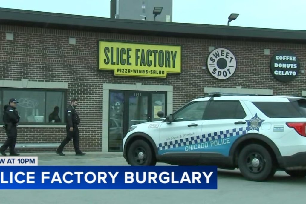 Burglars break into pizzeria in Bridgeport, Chicago police say
