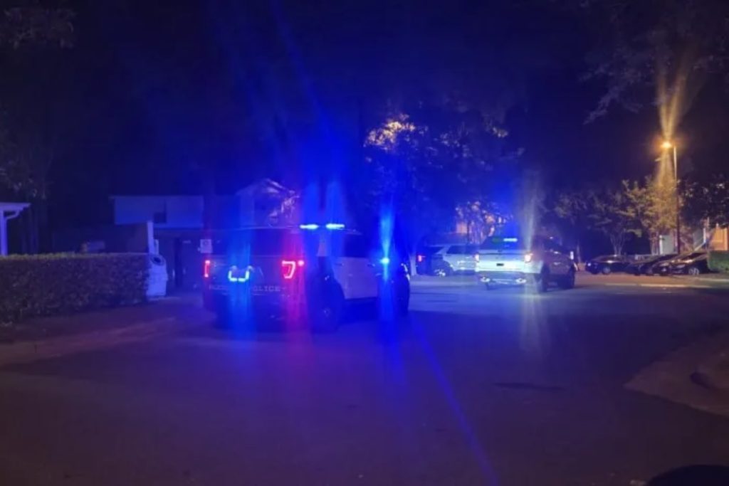 Woman arrested, man taken to hospital after stabbing in Raleigh apartment off Wake Forest Road, police say