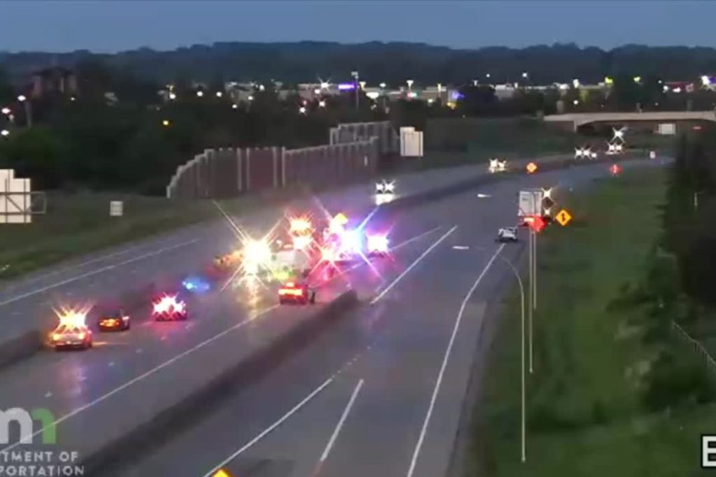 4 car crash in Monticello leaves woman dead, 3 injured