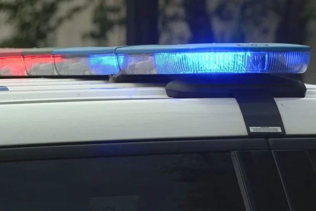 Driver hospitalized after car crashes into building in Northeast DC