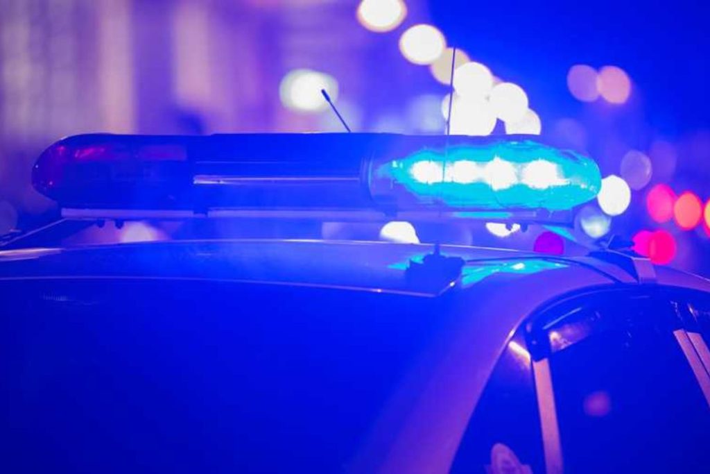 Tavares police detectives investigating after 2 found dead in home