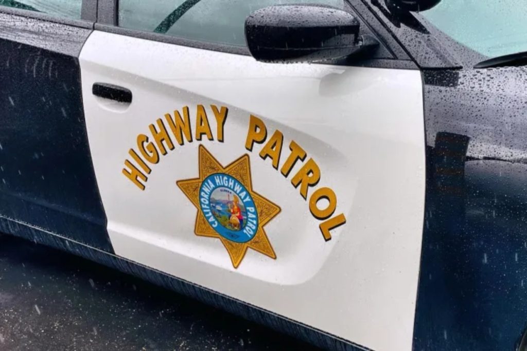 Overturn crash leaves 2 women with major injuries, 1 arrested in Los Banos