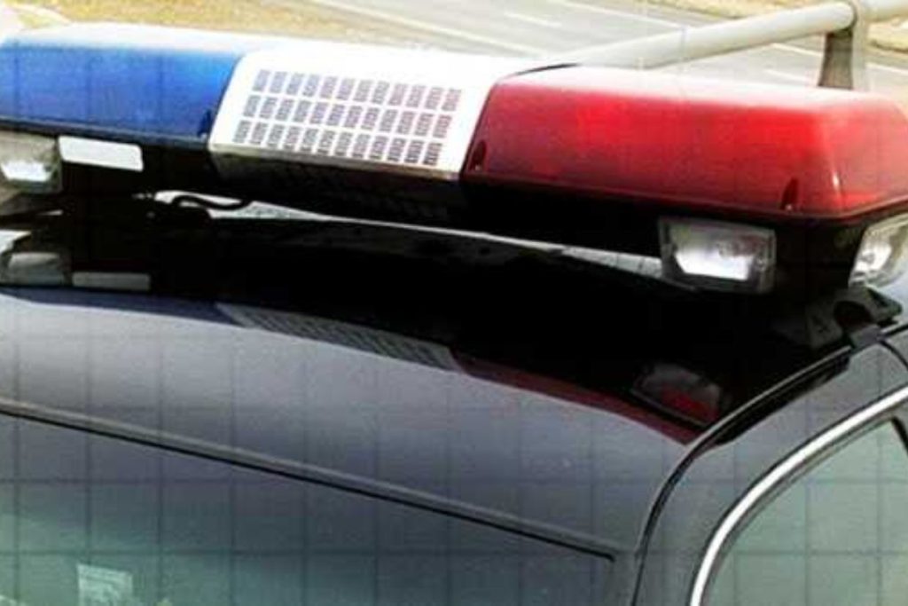 LMPD: Teenage boy arrives at Louisville hospital with gunshot wound