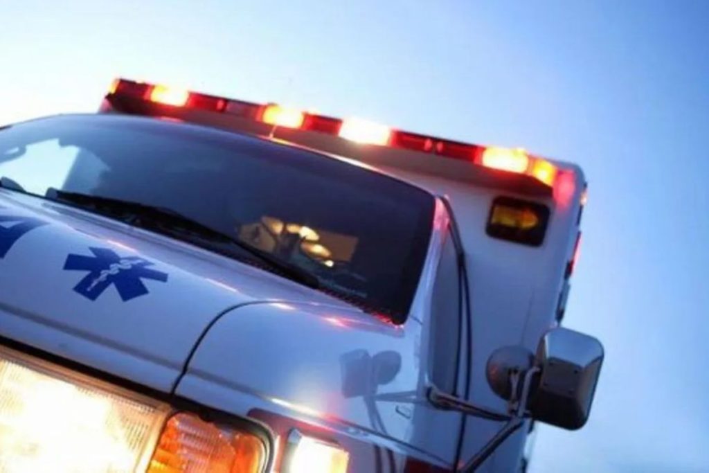 2 killed in crash following pursuit in Wood River: Police