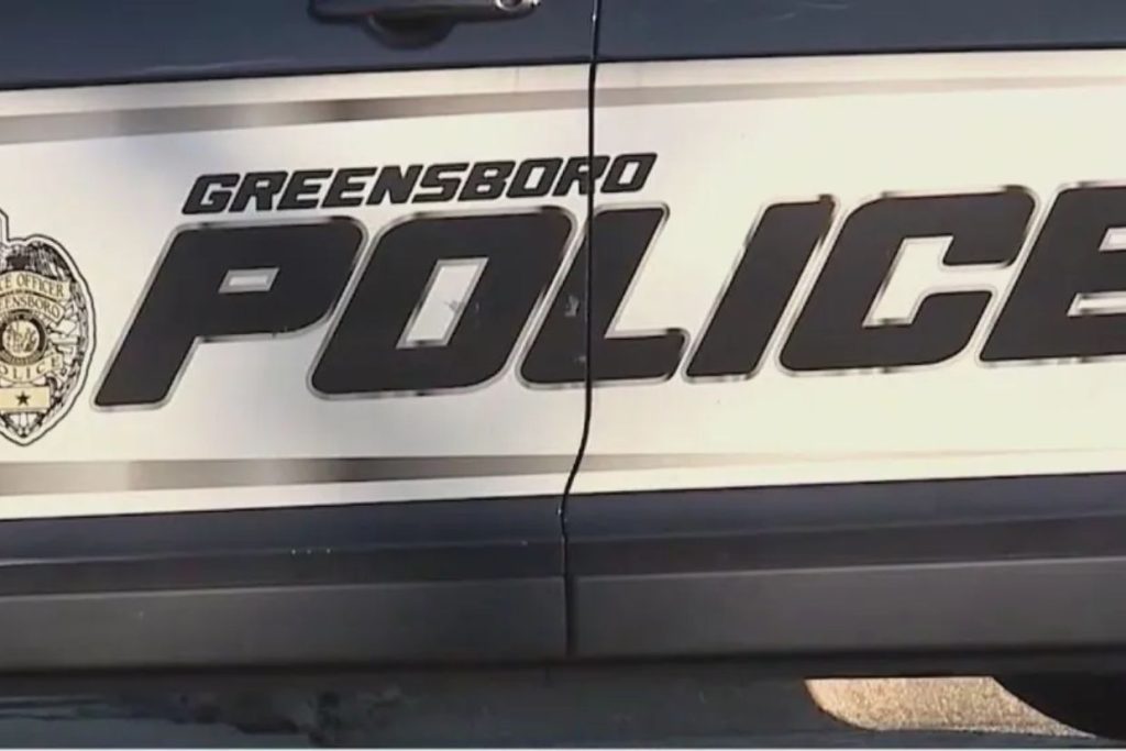 Greensboro officers respond to aggravated assault on Summit Avenue, 1 taken to hospital, police say