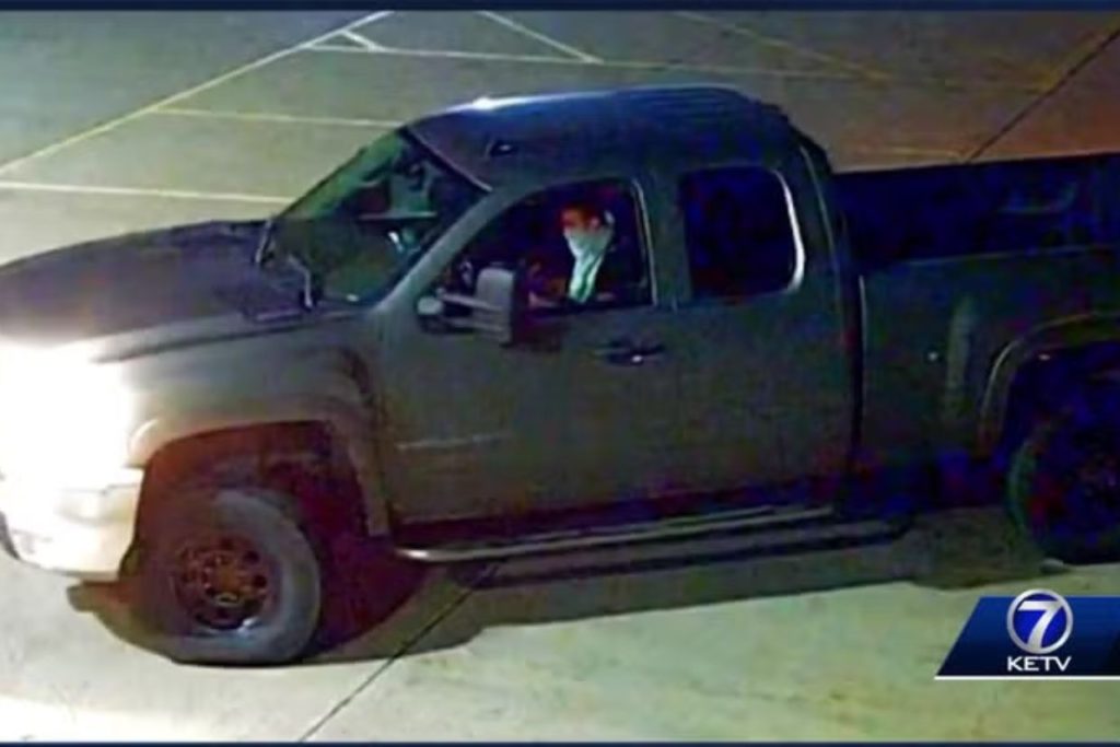 Omaha Crime Stoppers: Video shows little league theft