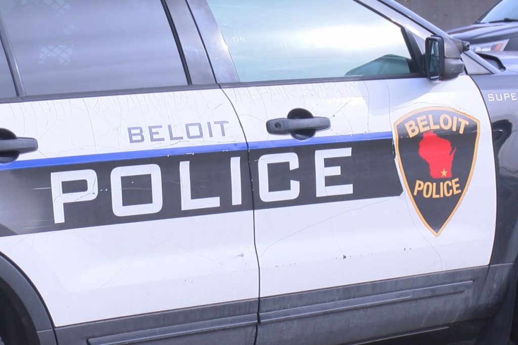 Police: SUV hits pedestrian in crosswalk in Beloit