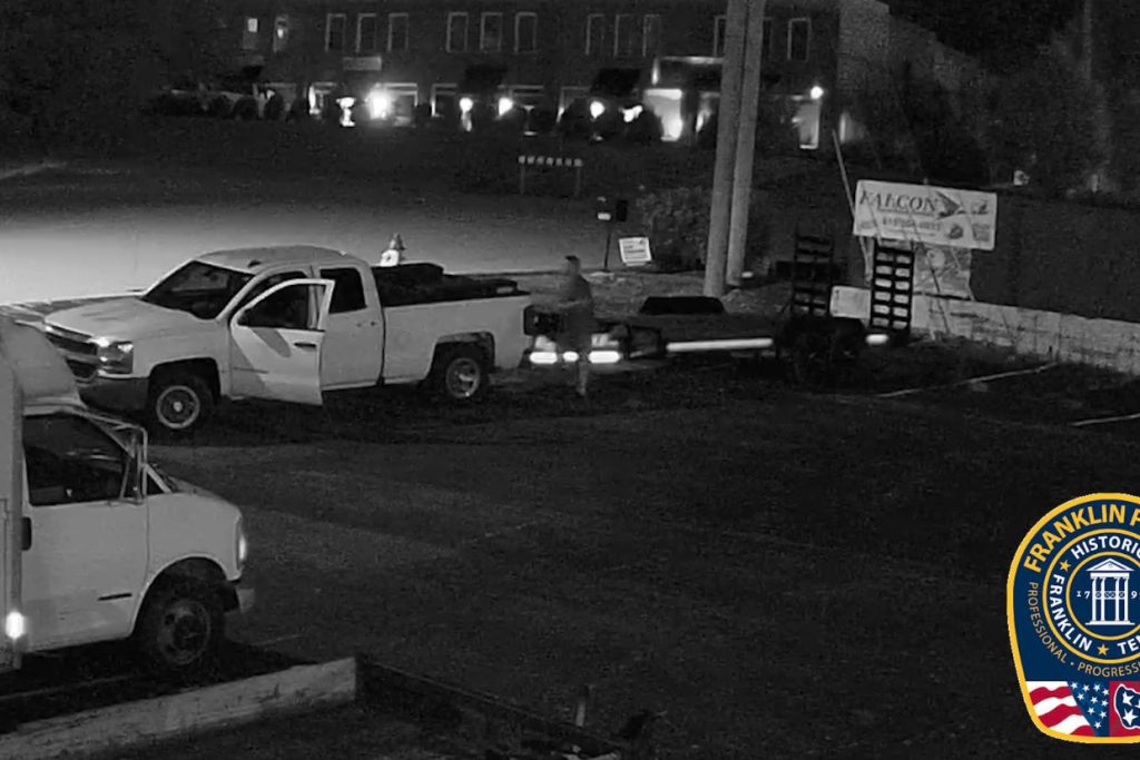 Franklin police searching for suspect in trailer theft caught on camera
