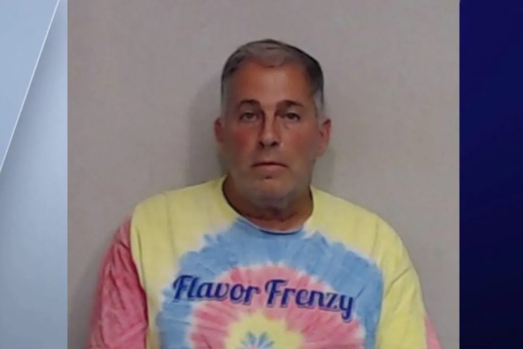 Horror in Addison: Shop Owner Filmed Girls in Restroom—Now Faces Charges