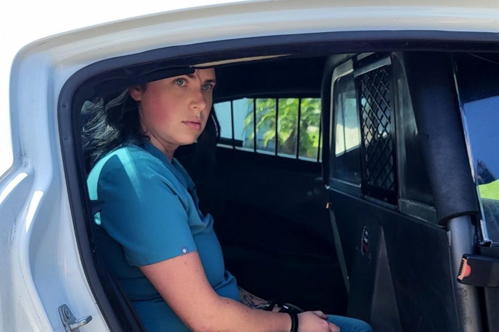 Florida Woman Arrested for Posing as Nurse — Treated 4,400 Patients Without License