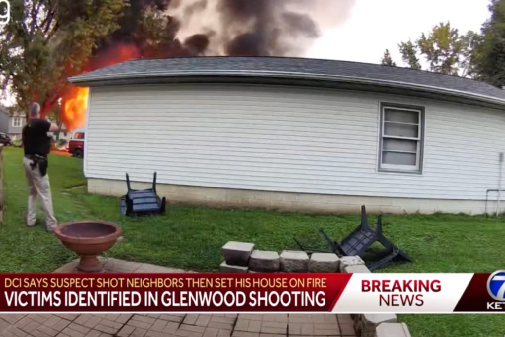 Iowa dispute ends with 2 shot, house set on fire, suspect dead