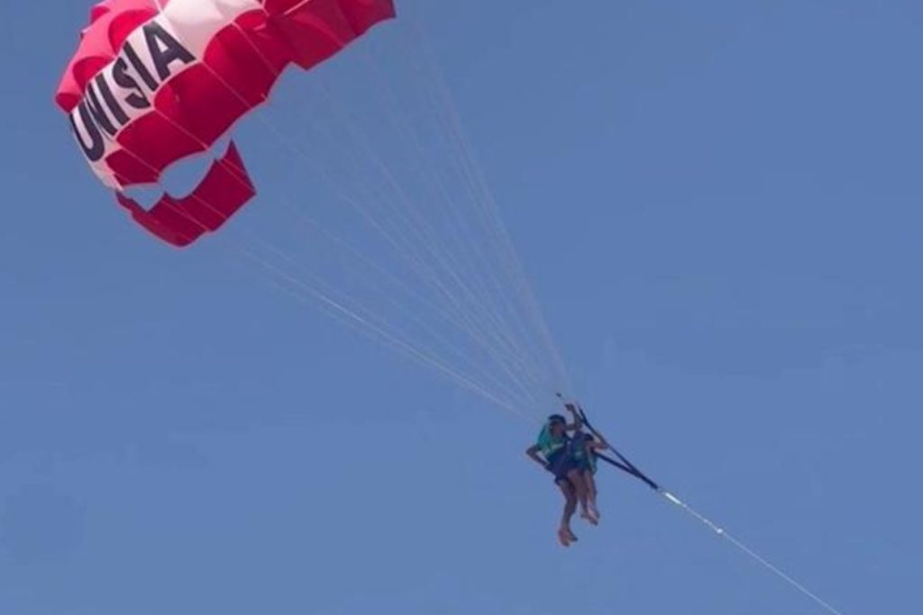 A parasailing trip turned into her worst nightmare