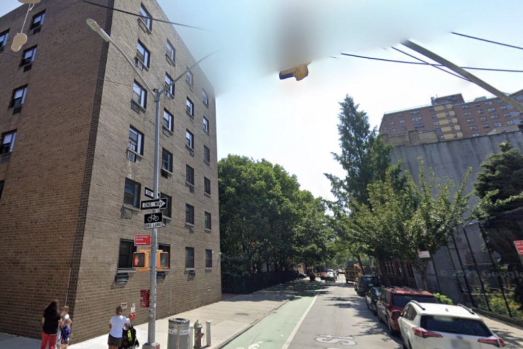 Gunman on the Loose After Teen Shot in NYC Apartment Building—Police Searching