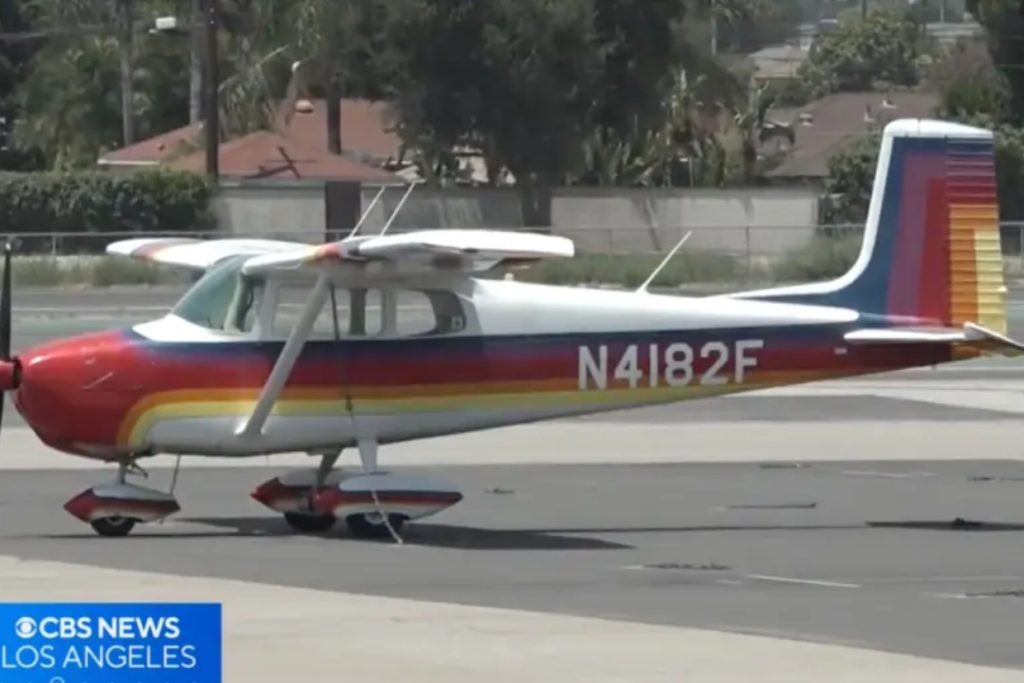 Bizarre California theft: vintage plane stolen, repaired, then returned