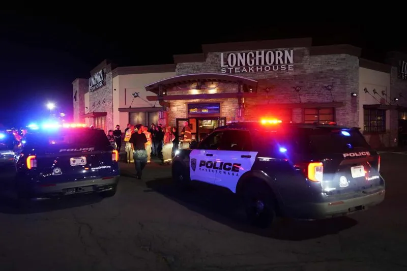 Buffalo woman charged after pepper spray incident at Longhorn Steakhouse
