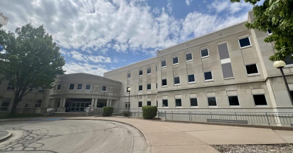 Chippewa Falls man charged with child sexual assault enters not guilty plea