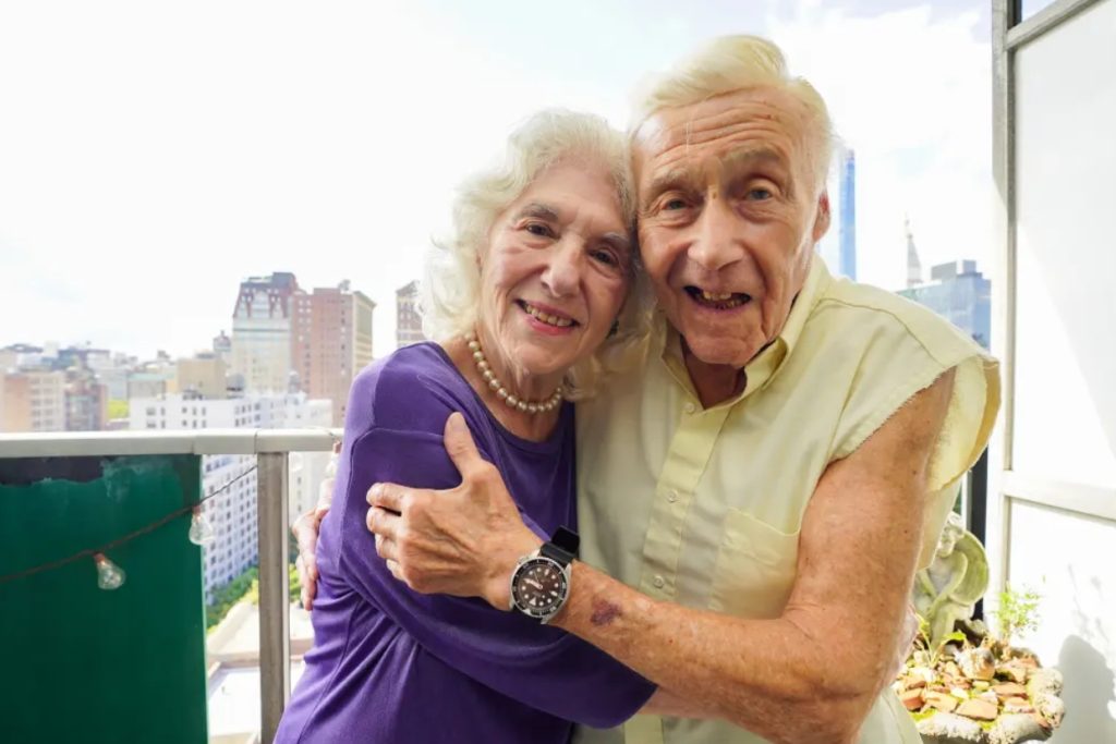 Elderly Couple Turns Tables on Thieves Trying to Snatch $48K Rolex