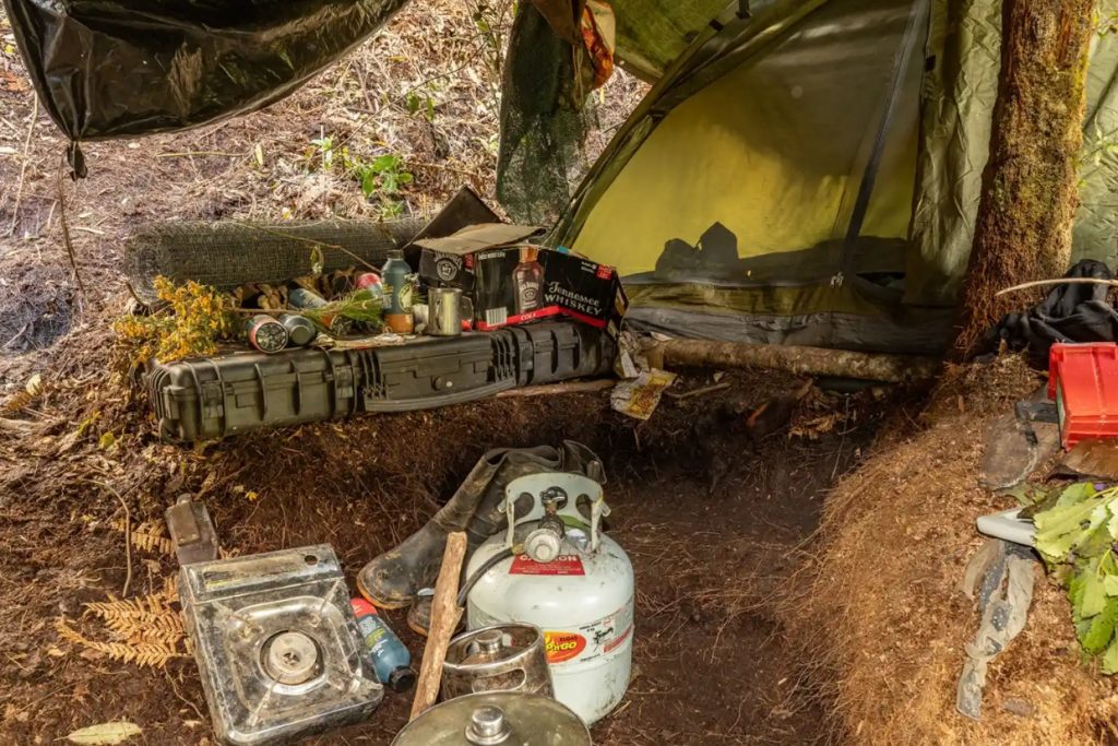 Fugitive Father Shot Dead After Hiding Kids in Secret Campsite—Police Reveal Outside Help!