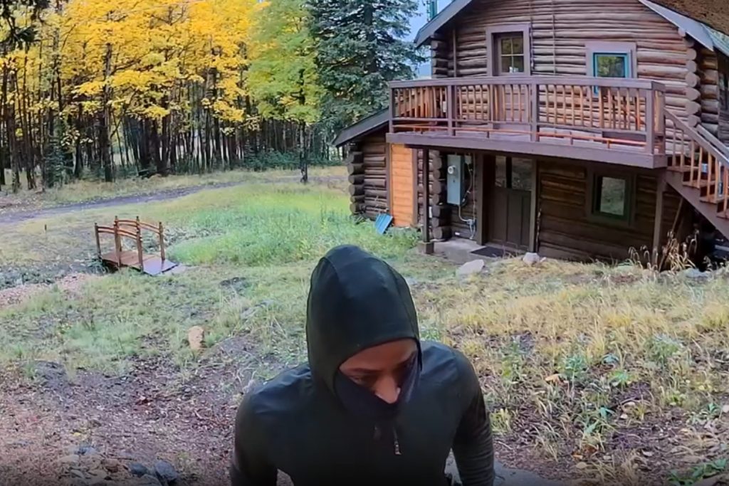 Armed and Dangerous: Idaho Springs Police Hunt Suspicious Gunman on the Run