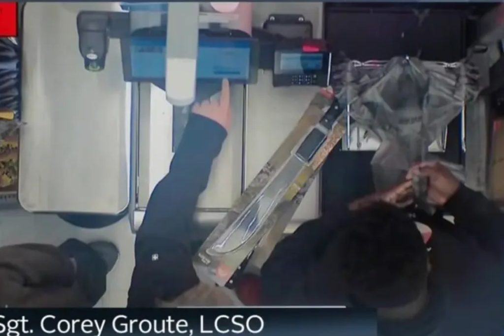 Teen Snapped 200 Selfies in Iowa Woman’s Glasses After Brutal Attack