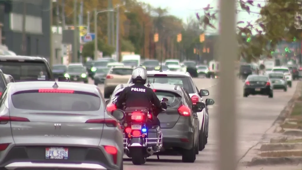 Why this stretch of road in Warren is concerning residents and police