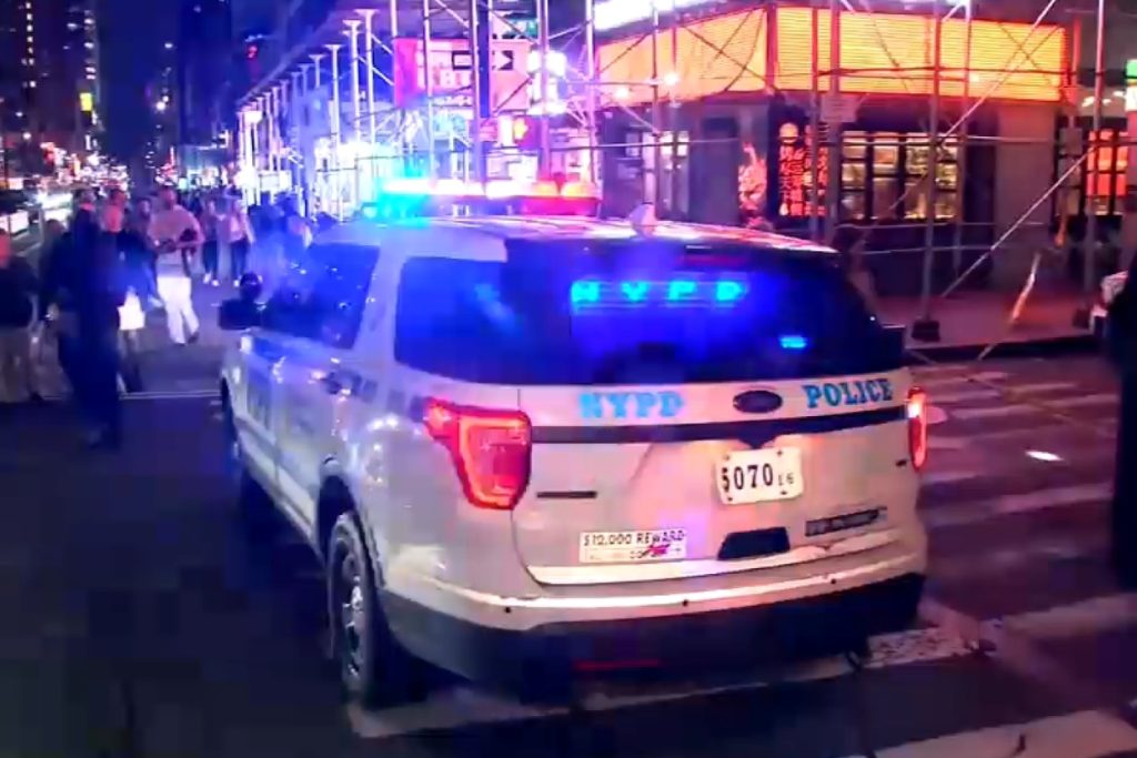 Bloodied Chaos in Midtown: 41-Year-Old Man Stabbed, Police on Scene