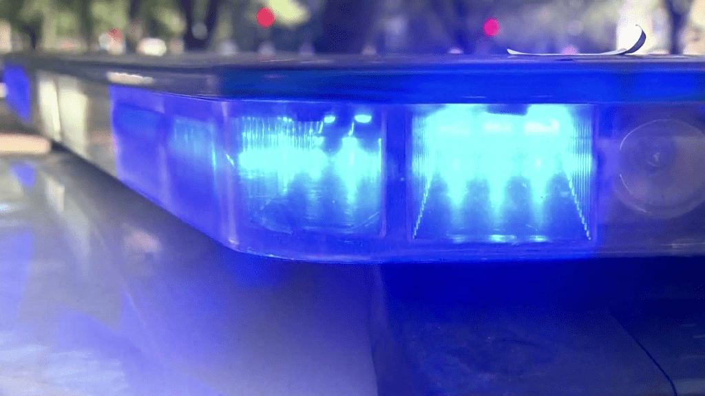 1 dead, 1 seriously injured in wrong-way crash on Interstate 495