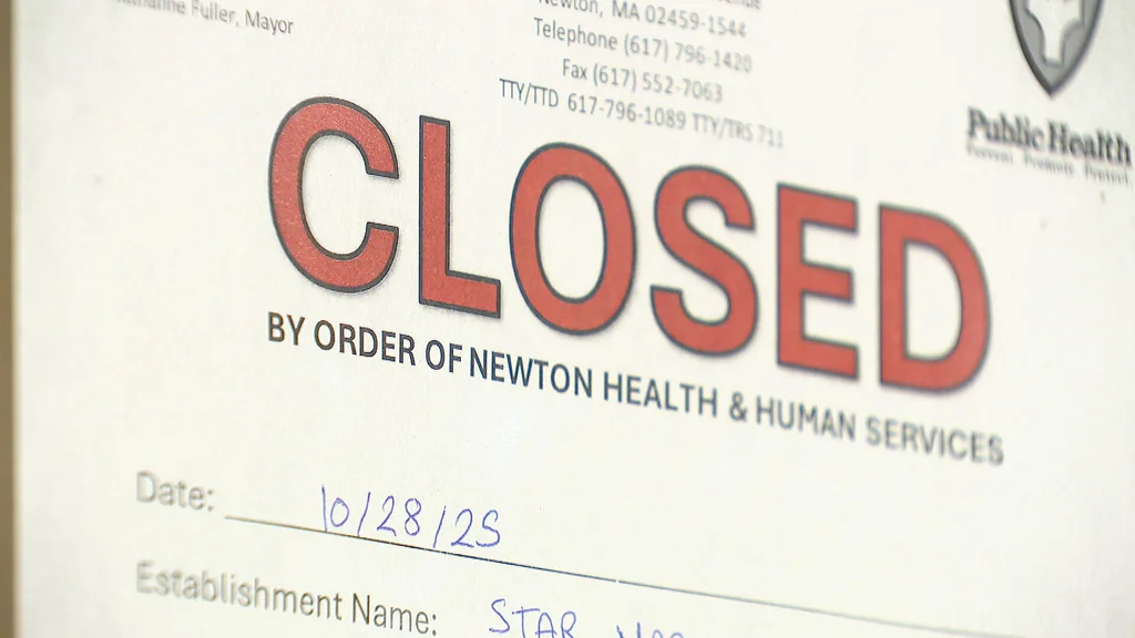 Star Market over Massachusetts Turnpike closed for asbestos investigation