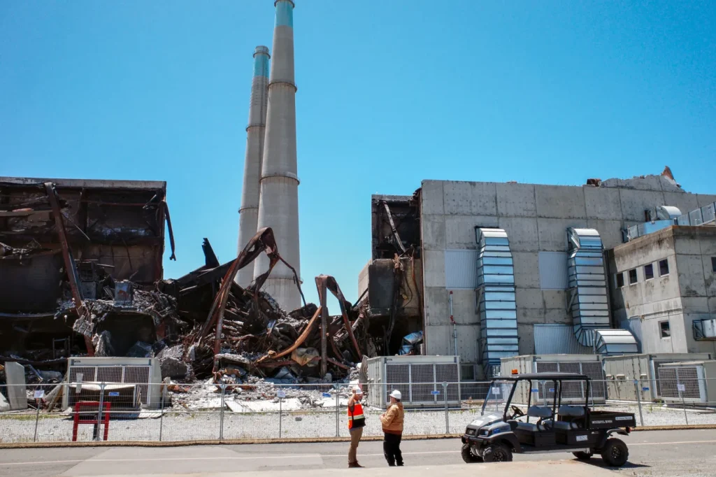 Moss Landing battery fire: Moratorium on building new battery storage projects advances