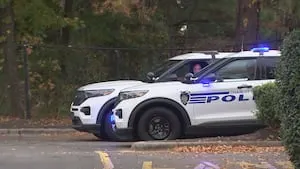 1 sent to hospital in northeast Charlotte stabbing, MEDIC says