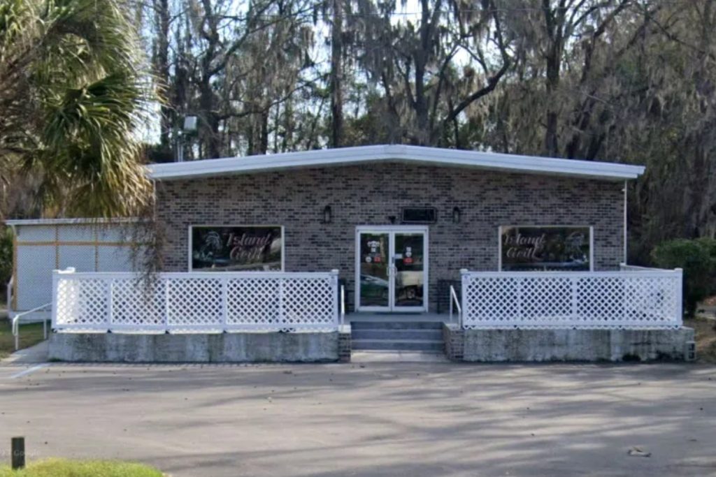 Chaos in South Carolina: 4 Dead, 20 Hurt in Bar Mass Shooting