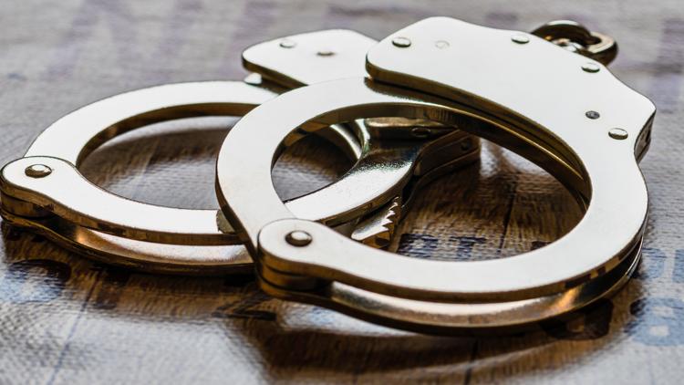 34-year-old southwestern Indiana man arrested after allegedly throwing traffic cone at deputy’s vehicle