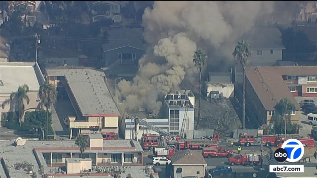 Fire at Inglewood commercial building sends up plume of black smoke