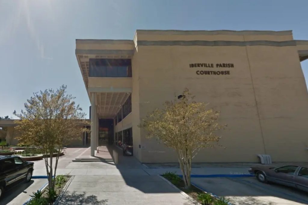 Louisiana Deputy Killed After Courthouse Struggle With Suspect Who Grabbed His Gun