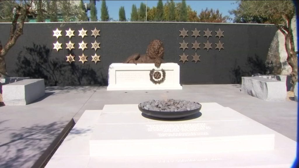 Fresno County Sheriff’s Memorial now open to the public