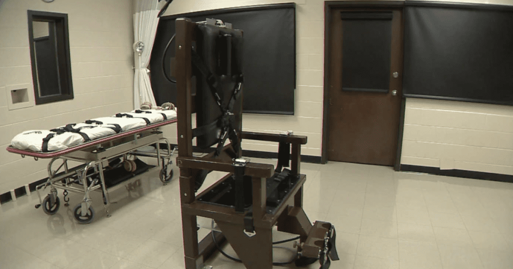 Attorneys for Tennessee death row inmate sue state over execution records