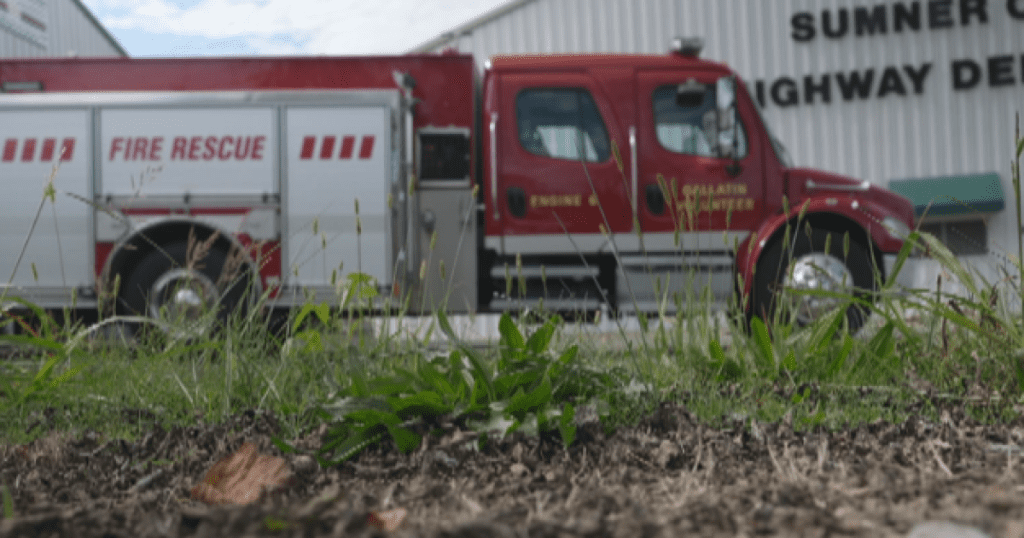 Comedy fundraiser helps struggling Gallatin Volunteer Fire Department repair equipment