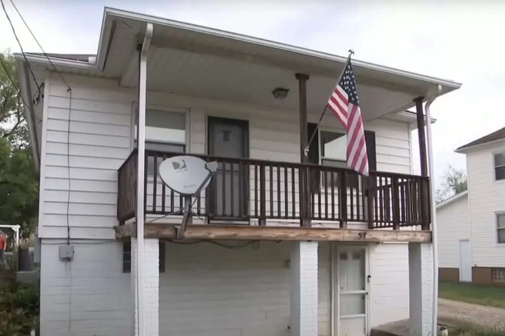 Redstone Township Girl, 11, Saves Mom but Gets Stabbed