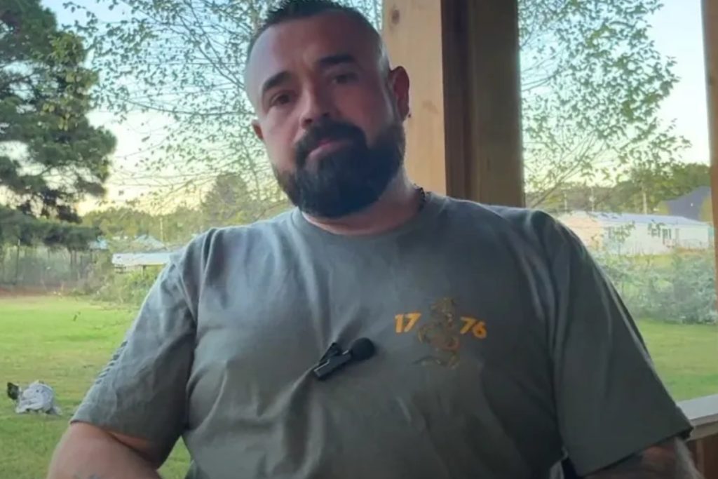 Police say Arkansas dad killed man found with teen — now he wants to be sheriff