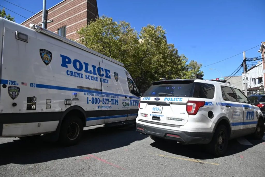 Pipe-Wielding Maniac Terrorizes NYC, Leaves Women and Teen Bloodied