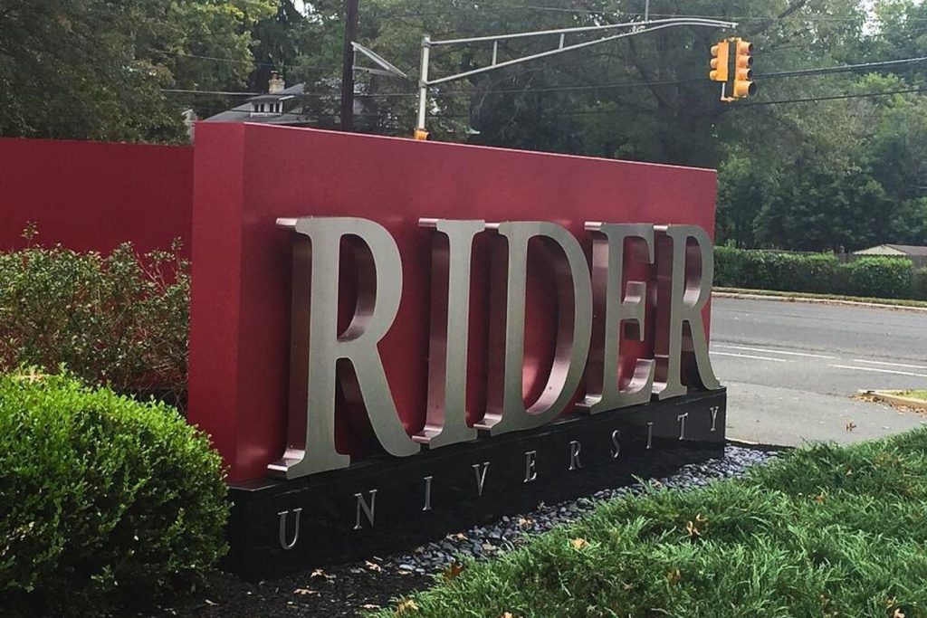 Lockdown at Rider University as student brandishes knife in dorm