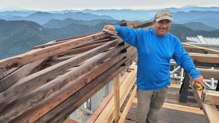 Just like that, they took him’: Beaverton father detained by ICE this week now missing, family says