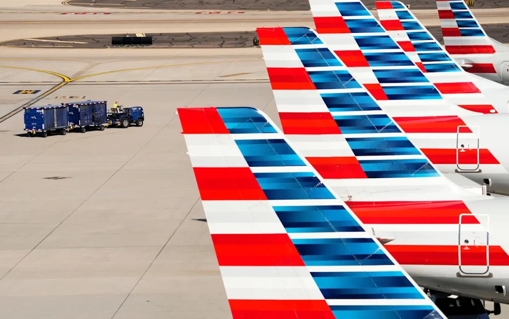 Hundreds of flights delayed, canceled at Phoenix Sky Harbor. What to know