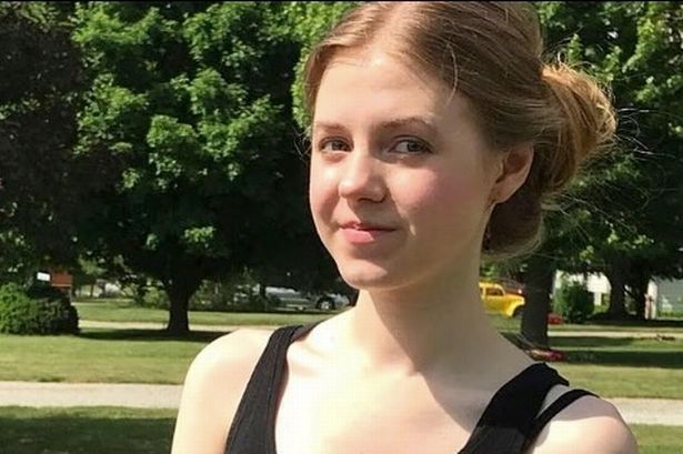 Woman, 26, ID’d as victim set on fire on Chicago train by suspect with violent past