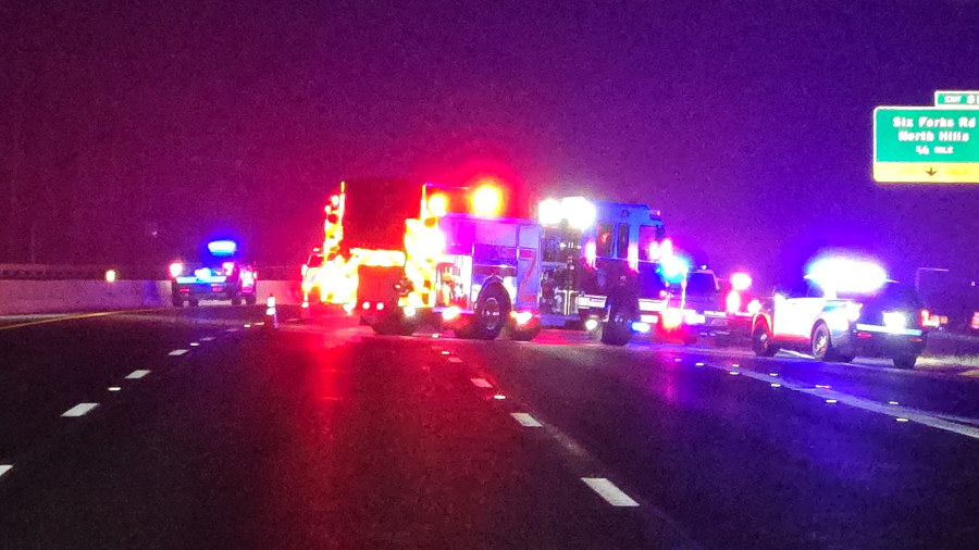 1 person dies after crash on I-440 westbound between Wake Forest Road and Six Forks Road, police say
