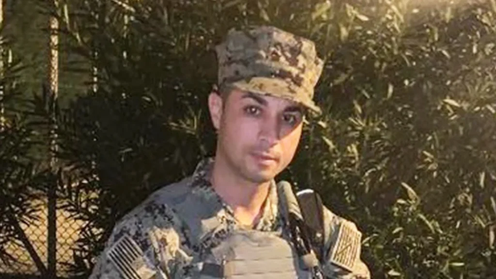 Heartbreaking final words of Navy sailor who died trying to save his two kids while swimming in Hawaii