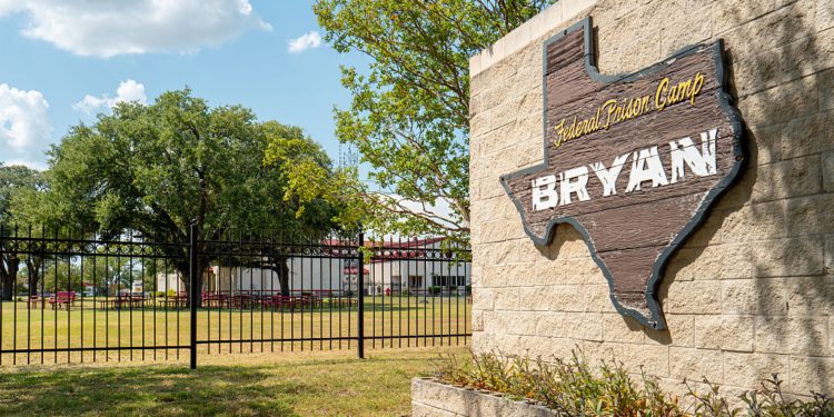 Former TV Anchor Gets 10-Year Sentence for Massive PPP Fraud Scheme