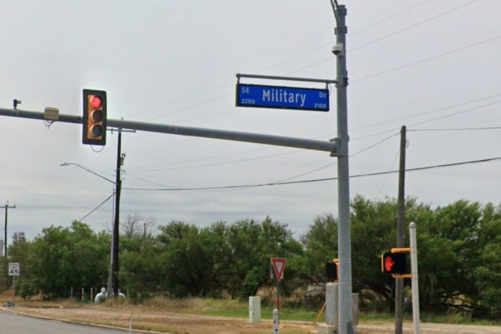 Teen’s Face Cut In Late-Night Robbery Scare Outside SE Side Raising Cane’s