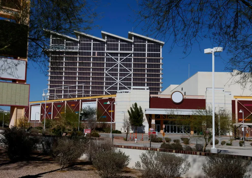 LETTER: Turn the Eastside Cannery into a shelter?